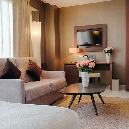 Az Hotels زرالدة المظهر الخارجي الصورة