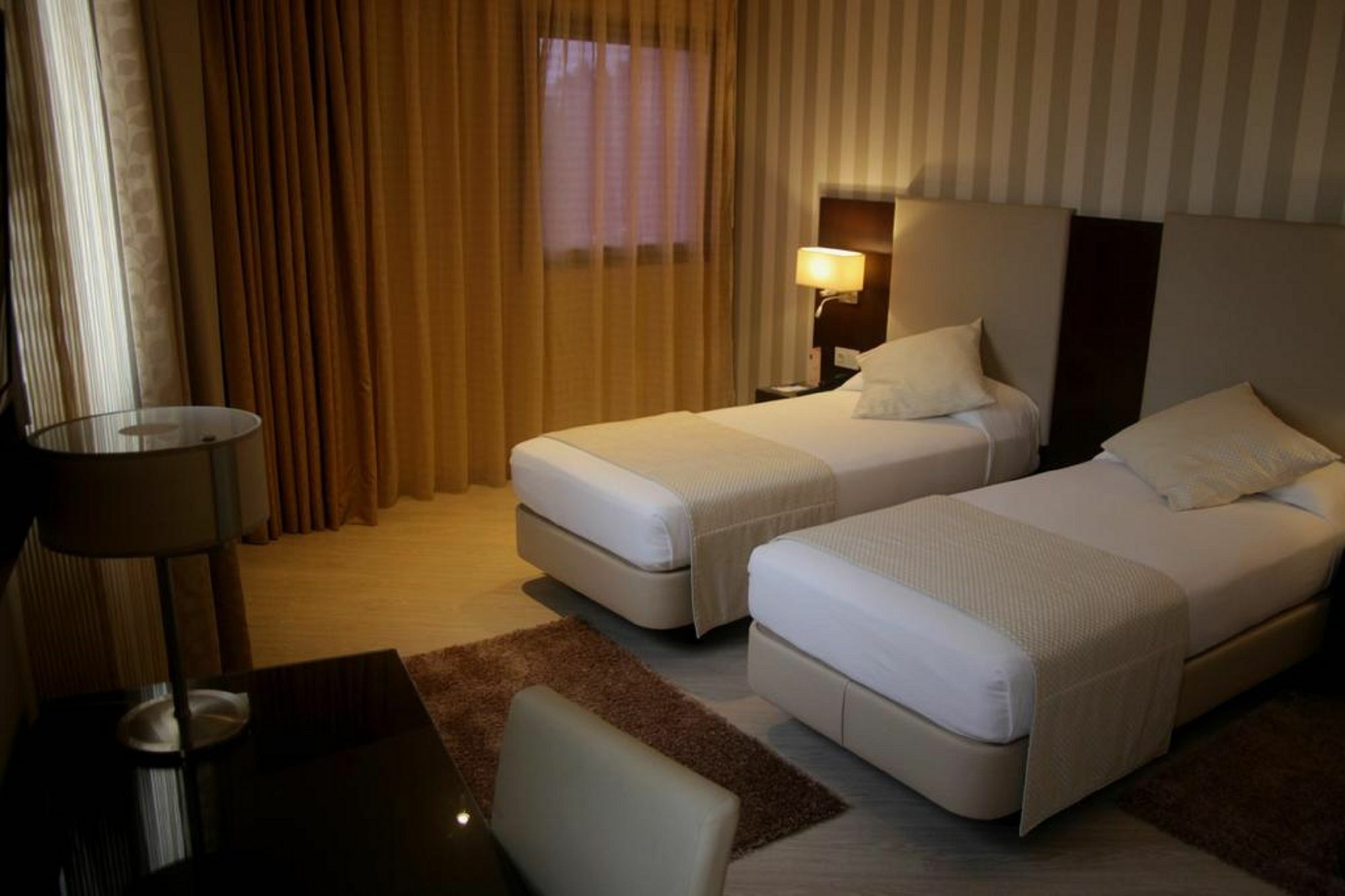 Az Hotels زرالدة المظهر الخارجي الصورة